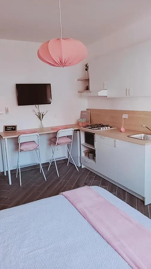 Dimentica Il Cervello Hotel Palermo 2*,  Italy